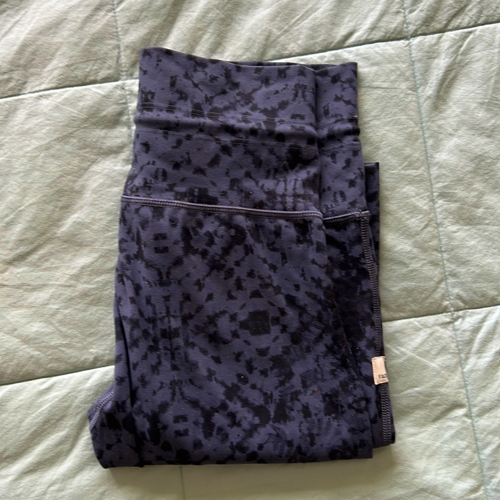Vuori daily leggings (small)